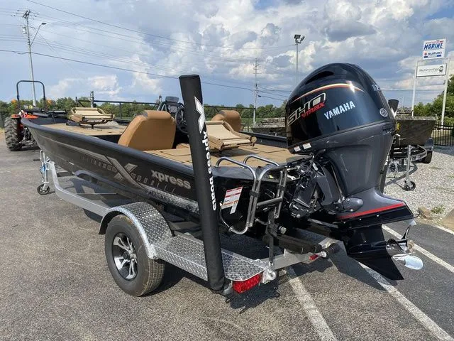 Slide: The Image of Xpress H18C Crappie 2026 - 3