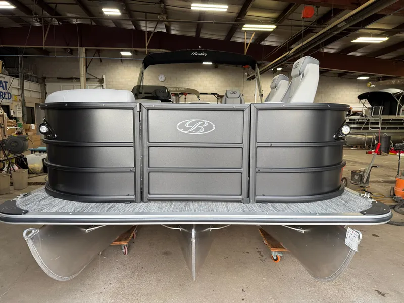 Slide: The Image of Bentley Pontoons Legacy 223 Navigator DL Quad Lounge Tritoon & Honda 4-Stroke EFI 2026 - 36