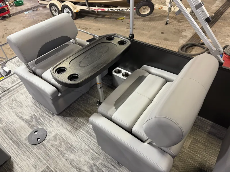 Slide: The Image of Bentley Pontoons Legacy 220 QSB Swingback & 4-Stroke EFI 2026 - 17