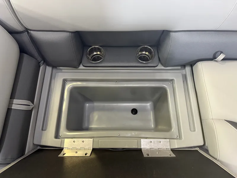 Slide: The Image of Bentley Pontoons Legacy 220 QSB Swingback & 4-Stroke EFI 2026 - 27