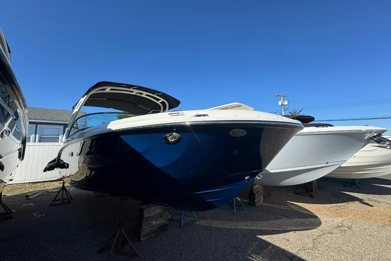 Slide: The Image of Sea Ray SDX 230 Outboard 2026 - 3