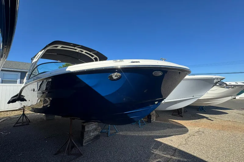 Slide: The Image of Sea Ray SDX 230 Outboard 2026 - 4