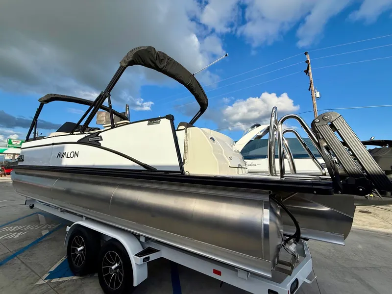 Slide: The Image of Avalon 25' Catalina Platinum Windshield w/ 250HP Mercury! 2026 - 3