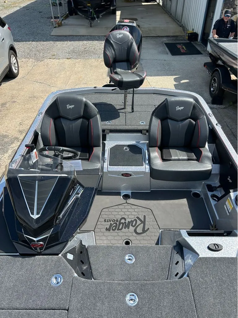 Slide: The Image of Ranger Z520 2026 - 10