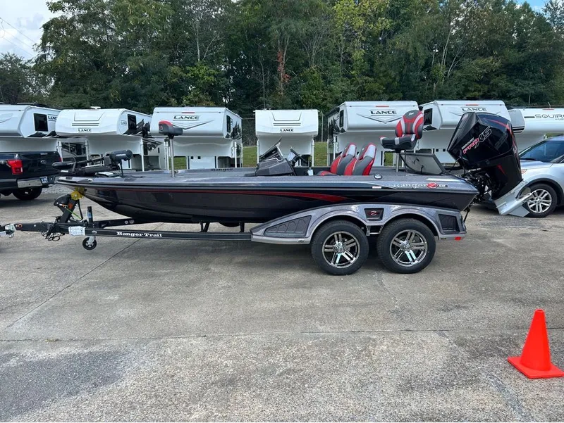 Slide: The Image of Ranger Z519R 2026 - 10