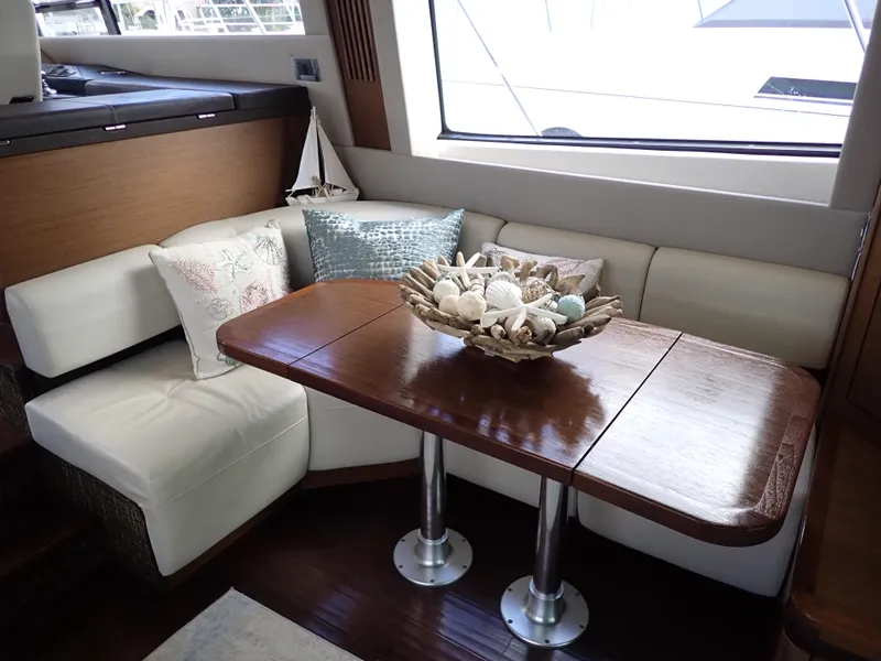 Slide: The Image of Sea Ray 510 Fly 2015 - 122