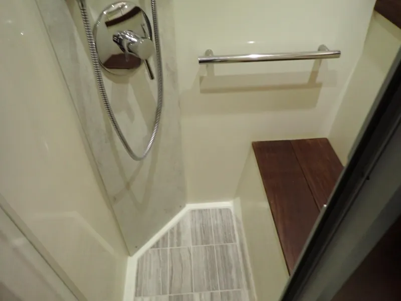 Slide: The Image of Sea Ray 510 Fly 2015 - 238