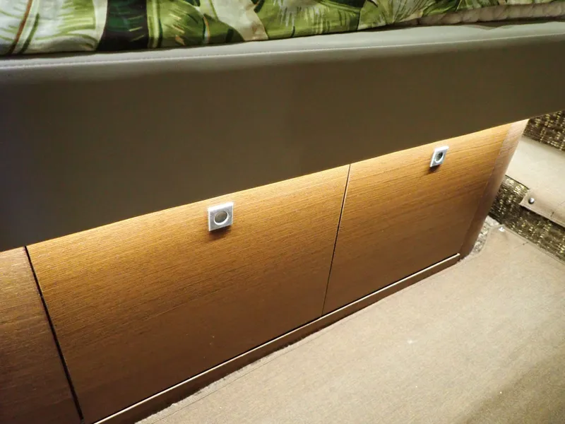 Slide: The Image of Sea Ray 510 Fly 2015 - 243