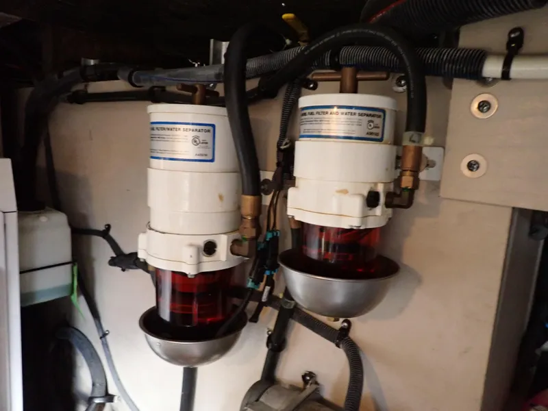 Slide: The Image of Sea Ray 510 Fly 2015 - 253