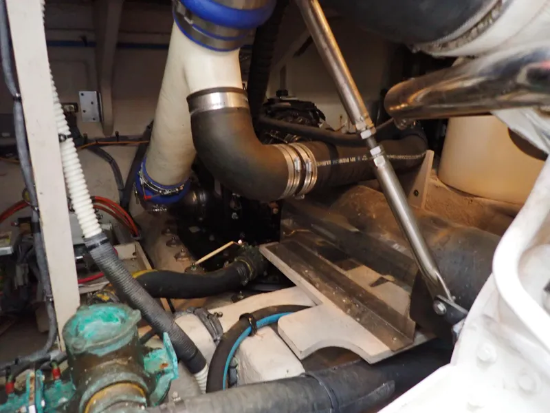 Slide: The Image of Sea Ray 510 Fly 2015 - 255