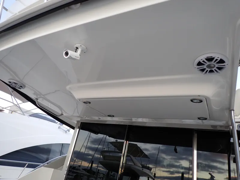 Slide: The Image of Sea Ray 510 Fly 2015 - 269