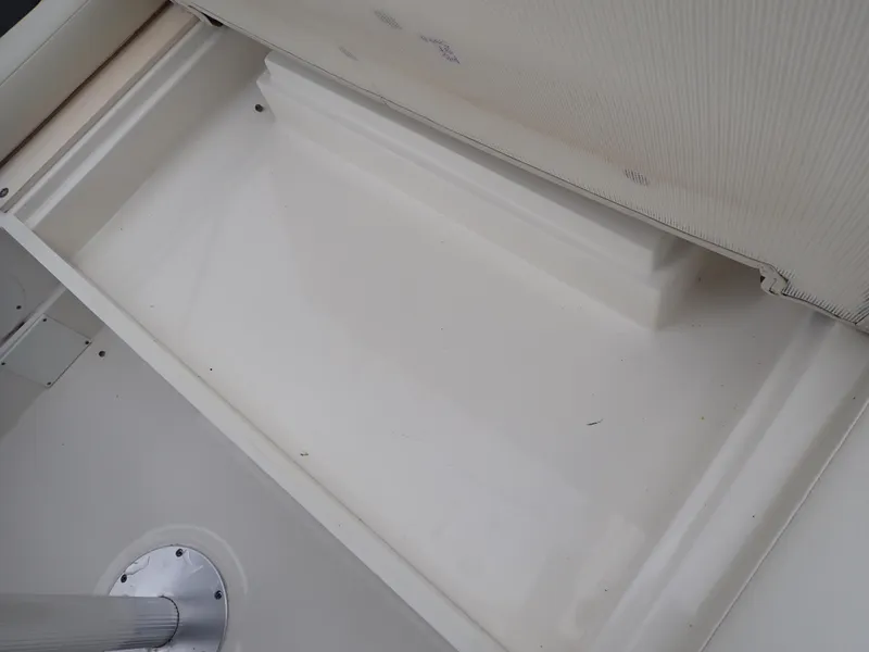 Slide: The Image of Sea Ray 510 Fly 2015 - 90