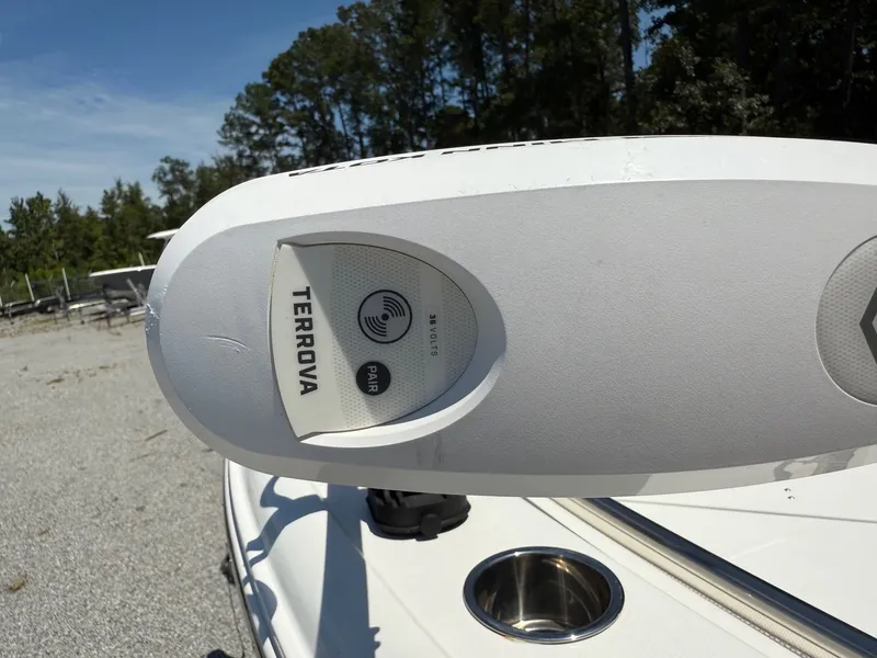 Slide: The Image of Sea Hunt Ultra 219 2024 - 16