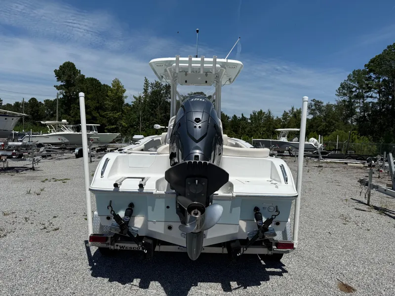 Slide: The Image of Sea Hunt Ultra 219 2024 - 3