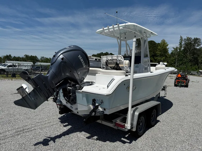 Slide: The Image of Sea Hunt Ultra 219 2024 - 4