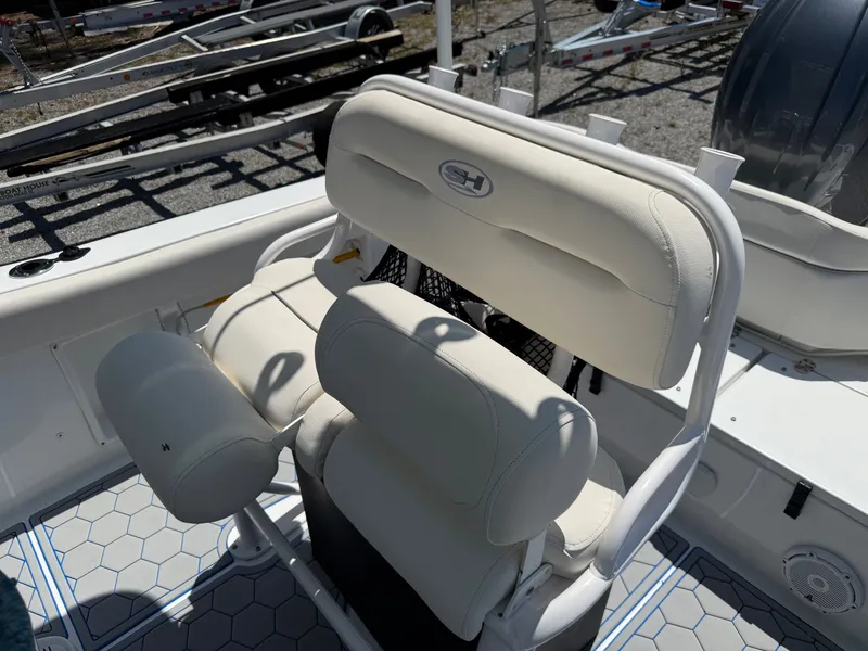 Slide: The Image of Sea Hunt Ultra 219 2024 - 7