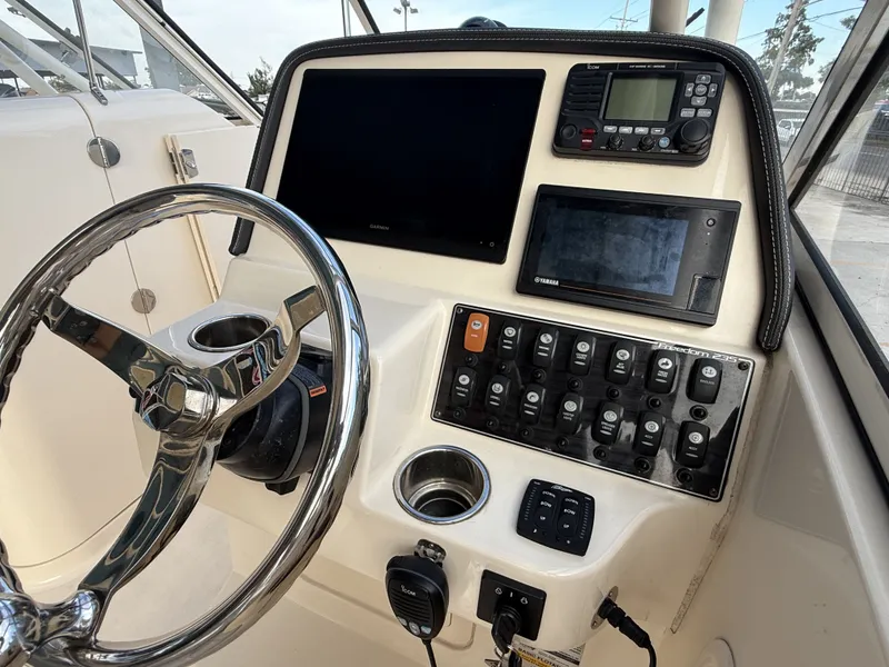 Slide: The Image of Grady-White Freedom 235 2019 - 21