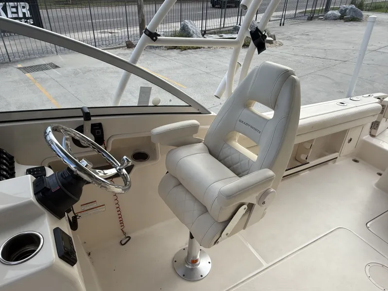 Slide: The Image of Grady-White Freedom 235 2019 - 23