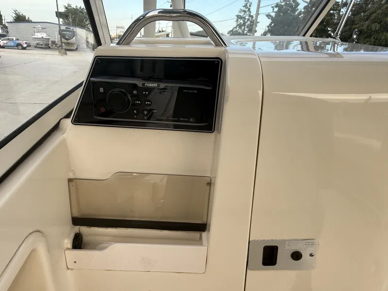 Slide: The Image of Grady-White Freedom 235 2019 - 9