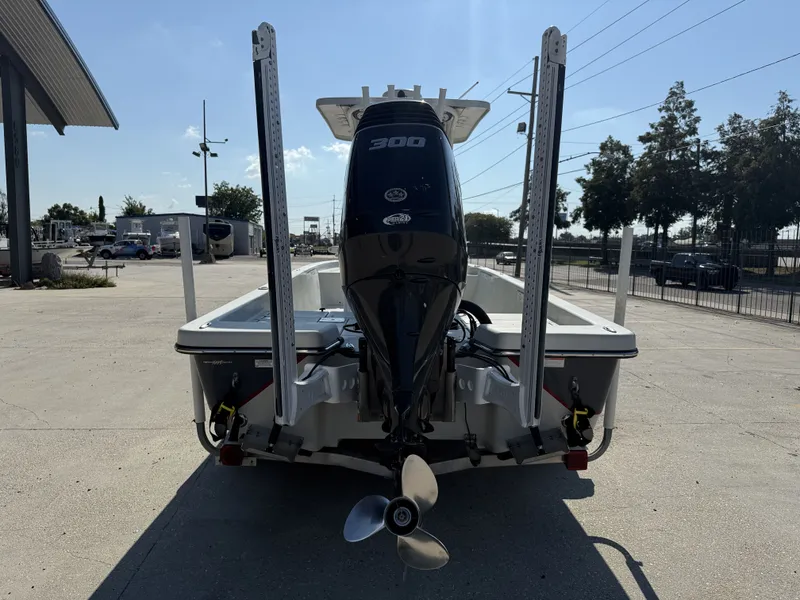 Slide: The Image of Blazer 2420CC 2016 - 10