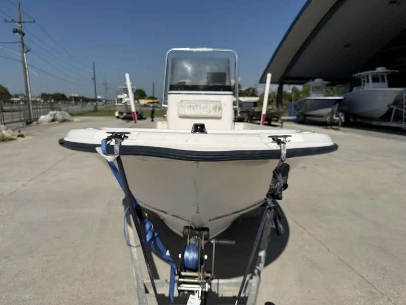 Slide: The Image of Sea Hunt Triton 186 2004 - 9