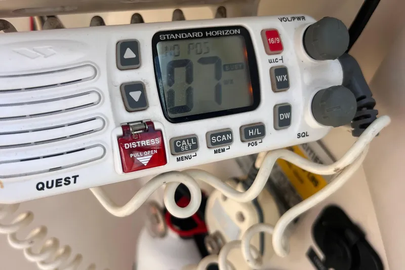 Slide: The Image of Mercury SmartCraft display showing 764 hours on 2003 Sea Ray 240 Sundeck. - 13