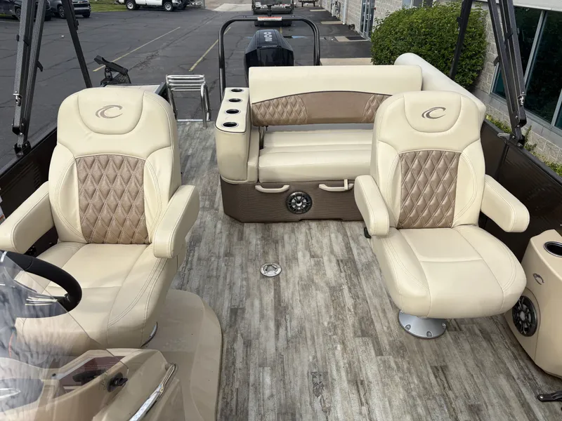 Slide: The Image of Crest Classic Platinum 240 SLSC 2021 - 13