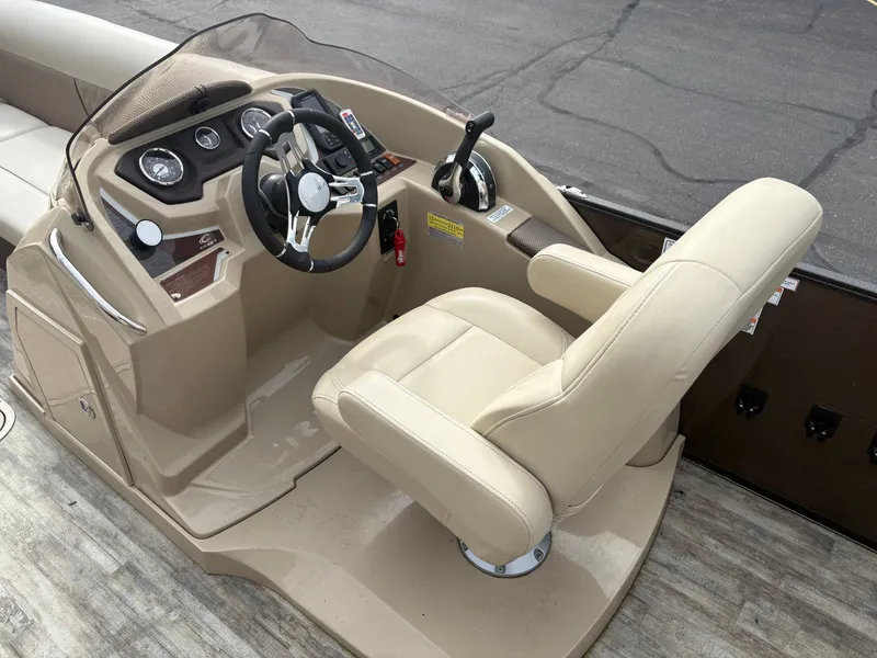 Slide: The Image of Crest Classic Platinum 240 SLSC 2021 - 15