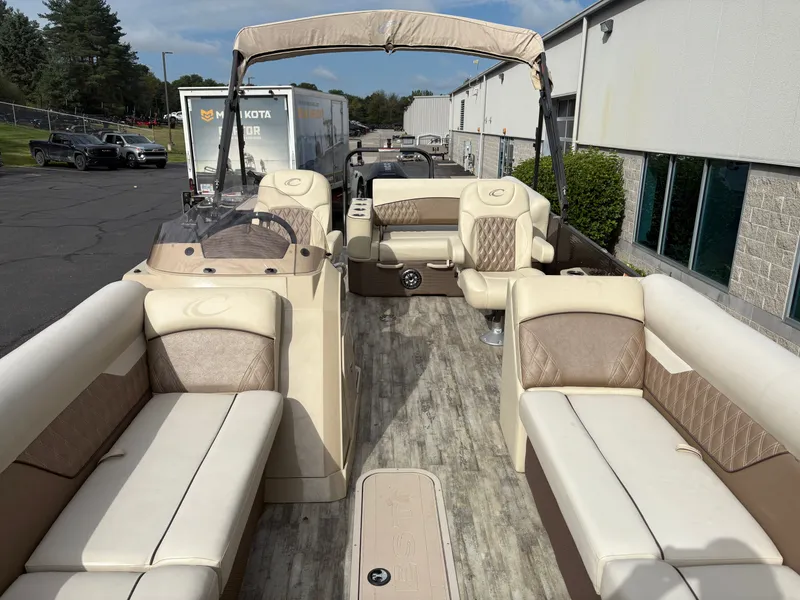 Slide: The Image of Crest Classic Platinum 240 SLSC 2021 - 9