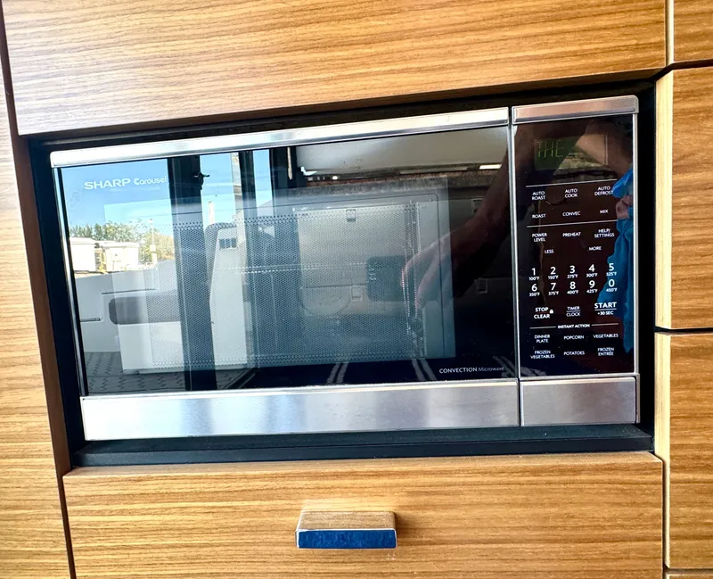 Slide: The Image of Sharp - Microwave Convection / Oven - 51