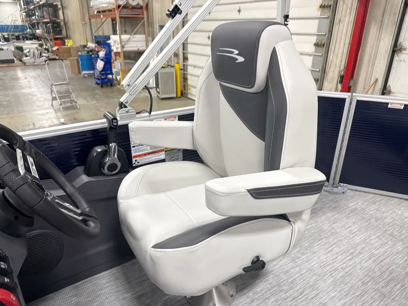 Slide: The Image of Bennington 20SL-Snap 2026 - 7