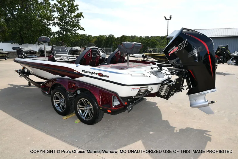 Slide: The Image of Ranger Z520R Traction Mat Interior 2026 - 27