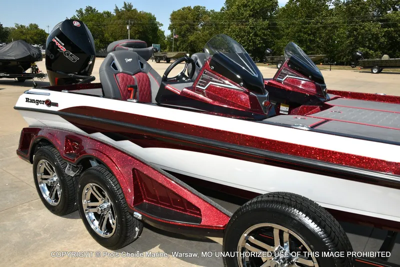 Slide: The Image of Ranger Z520R Traction Mat Interior 2026 - 4