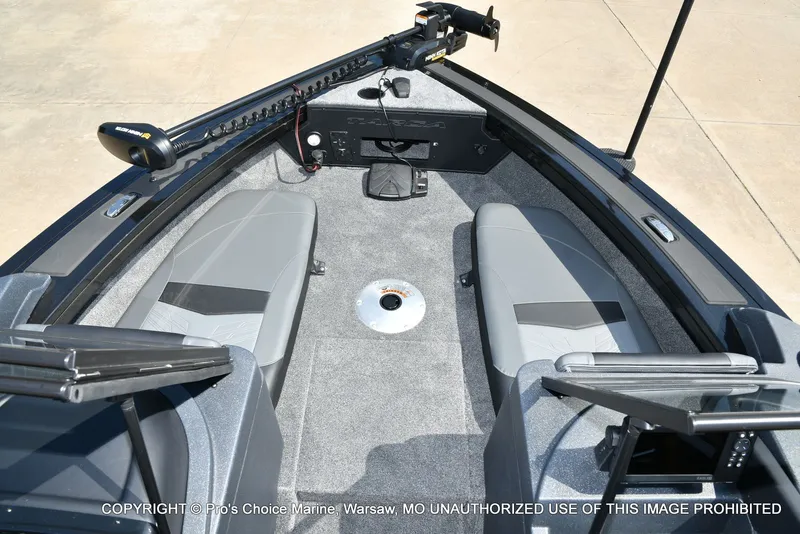 Slide: The Image of Tracker TARGA V-18 Combo w/200HP Pro-XS 2026 - 52