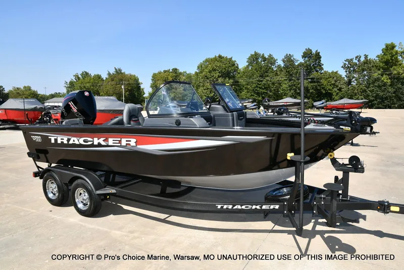 Slide: The Image of Tracker TARGA V-18 Combo w/200HP Pro-XS 2026 - 89