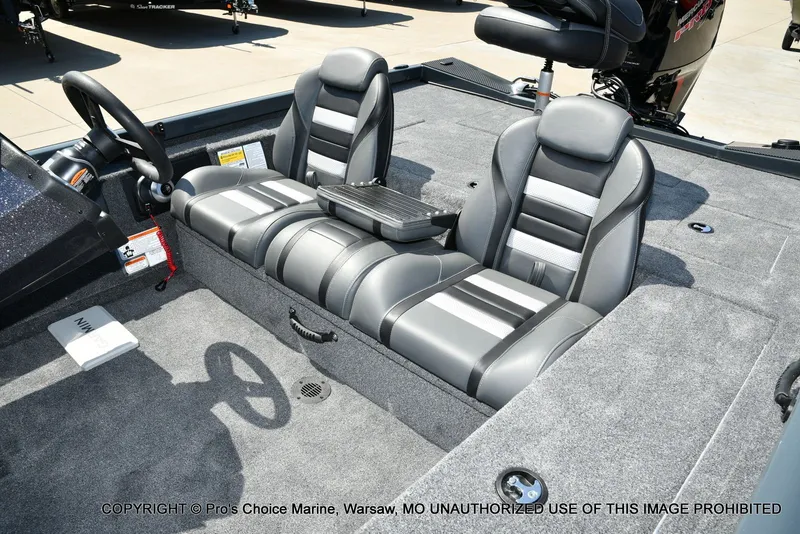 Slide: The Image of Ranger RT188C Livescope Equipped 2026 - 17