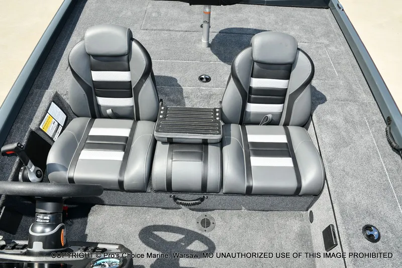 Slide: The Image of Ranger RT188C Livescope Equipped 2026 - 54