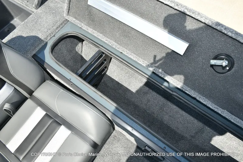 Slide: The Image of Ranger RT188C Livescope Equipped 2026 - 57