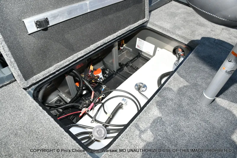 Slide: The Image of Ranger RT188C Livescope Equipped 2026 - 71