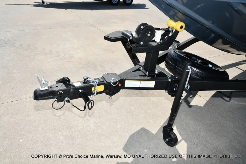 Slide: The Image of Ranger RT188C w/115 Pro-XS 2026 - 27