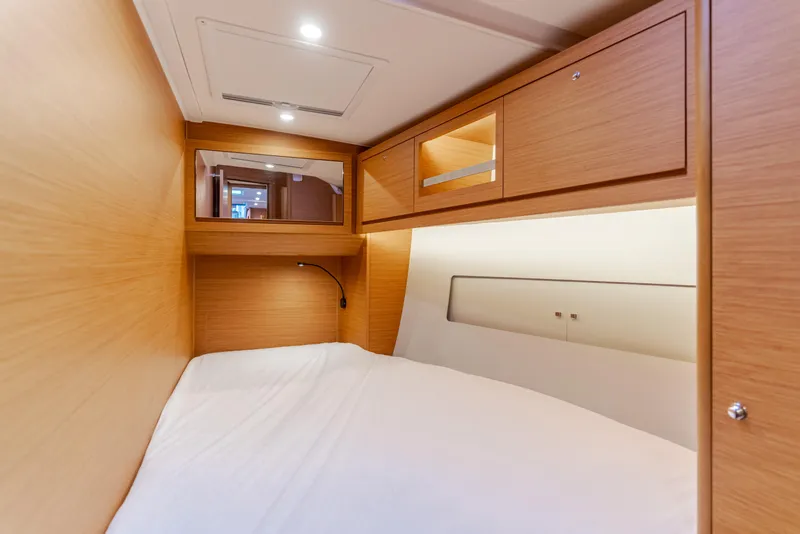 Slide: The Image of Dufour 470 2024 - 38