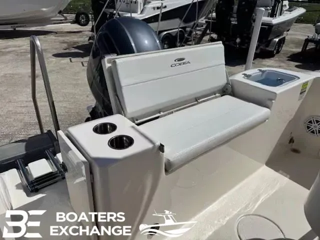 Slide: The Image of Cobia 201 Center Console 2022 - 4