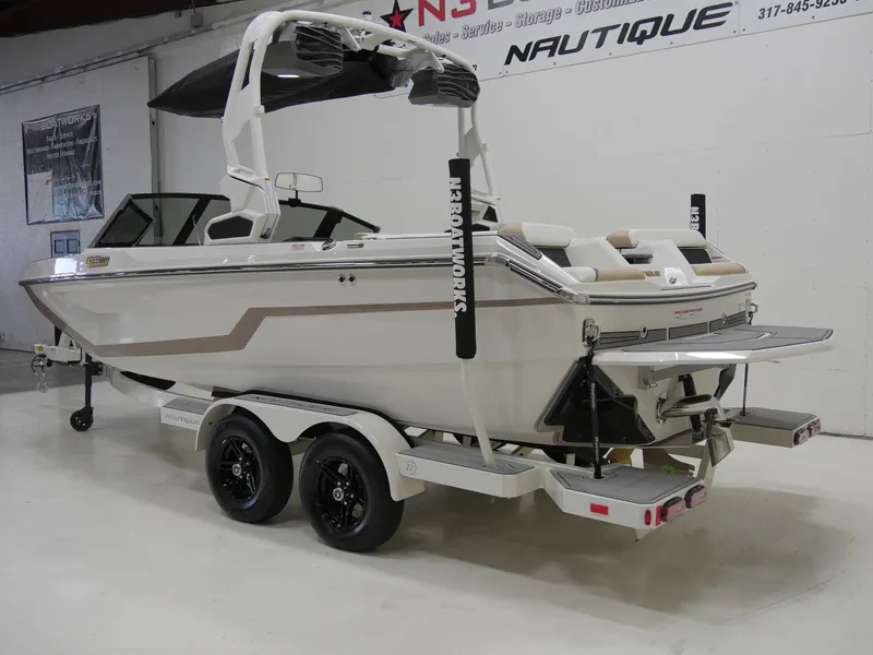 Slide: The Image of Nautique Super Air Nautique GS20 2026 - 6