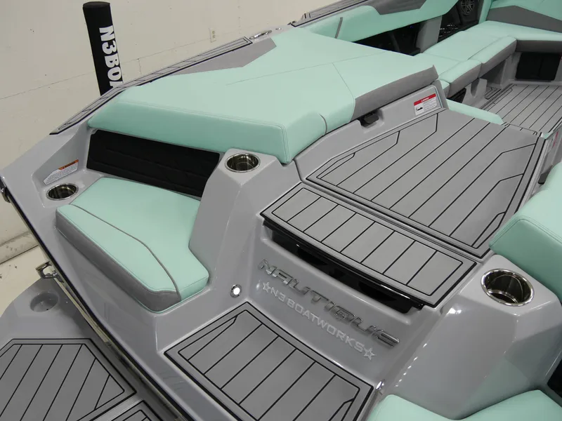 Slide: The Image of Nautique Super Air Nautique S23 2026 - 11