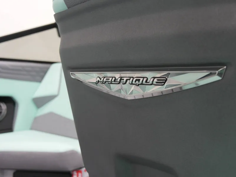 Slide: The Image of Nautique Super Air Nautique S23 2026 - 21