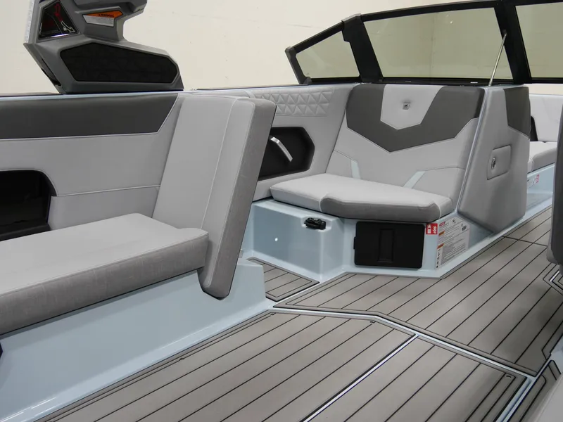 Slide: The Image of Nautique GS24 2026 - 16