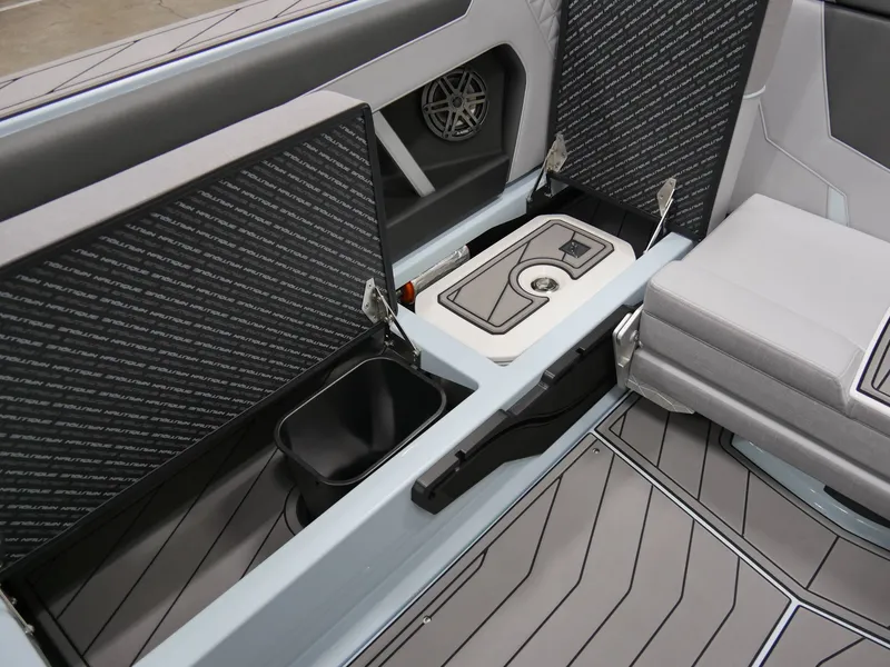 Slide: The Image of Nautique GS24 2026 - 21