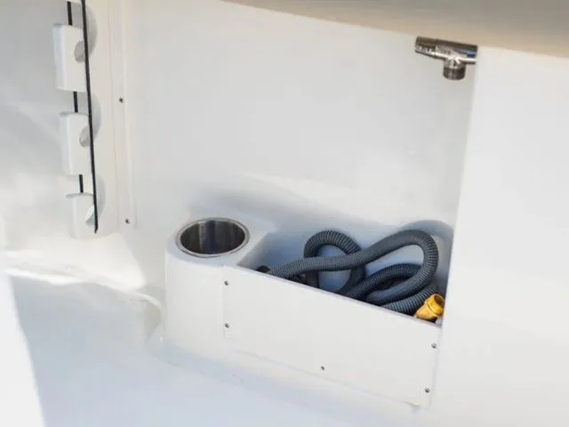 Slide: The Image of Key West 260 Center Console 2026 - 8