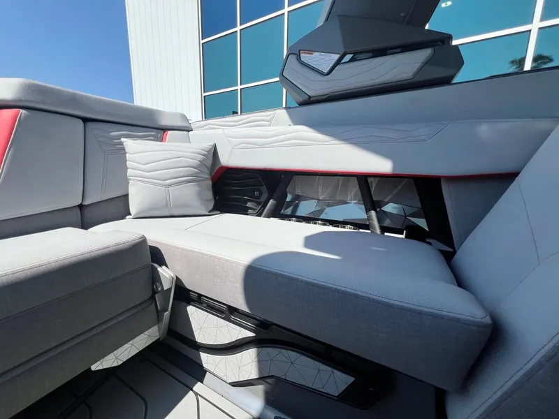 Slide: The Image of Nautique G23 2026 - 21