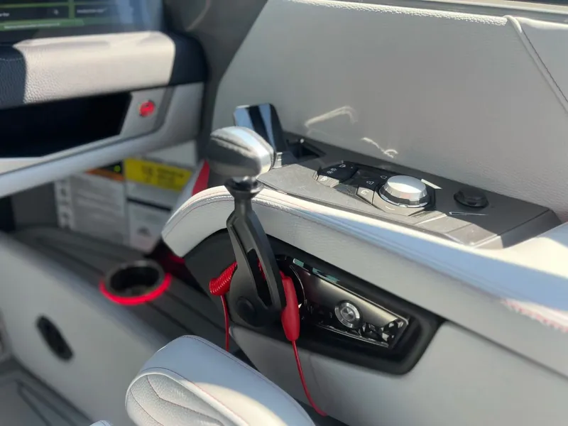 Slide: The Image of Nautique G23 2026 - 27